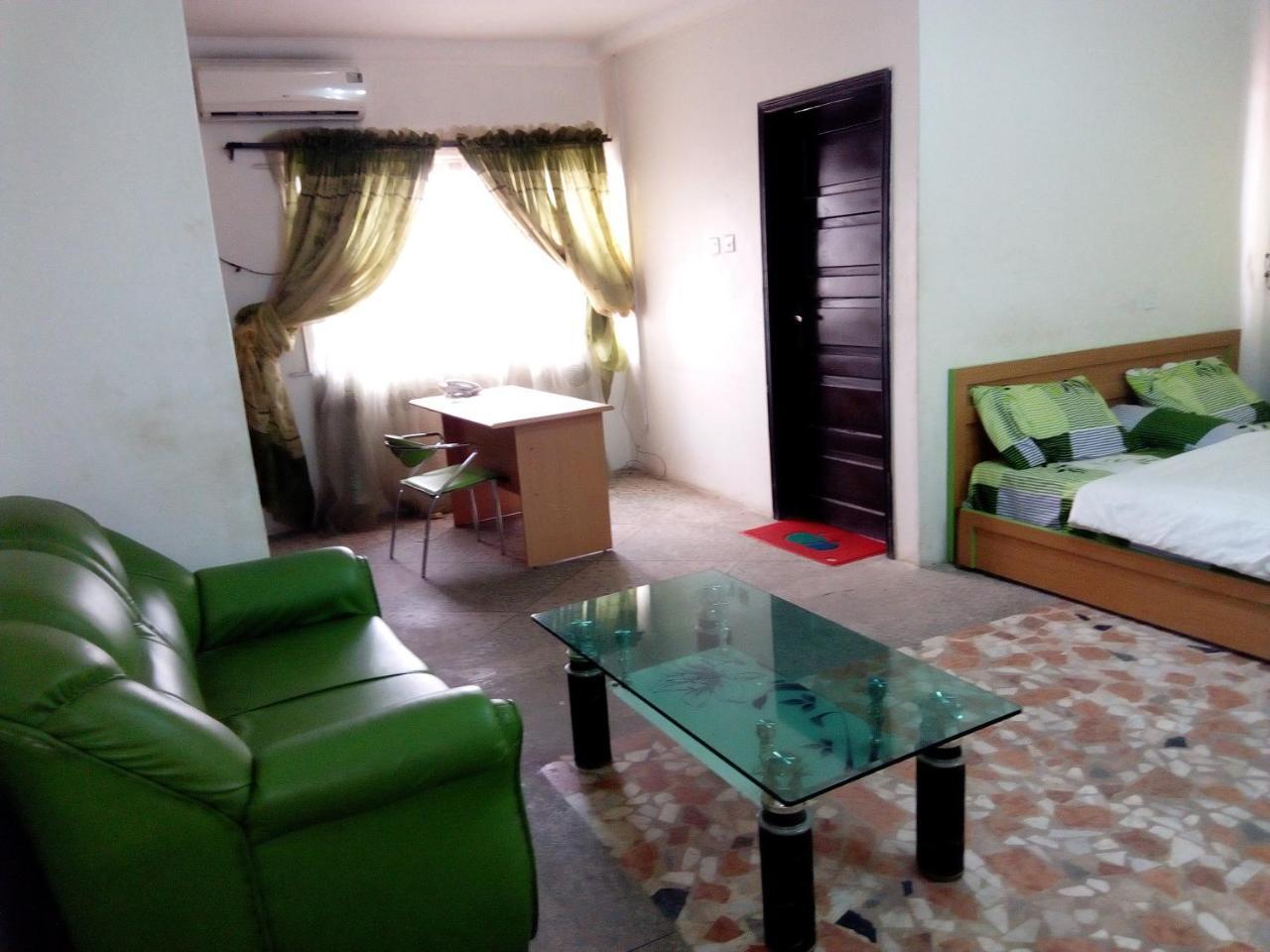 Royal Green Guest House Abeokuta Eksteriør bilde