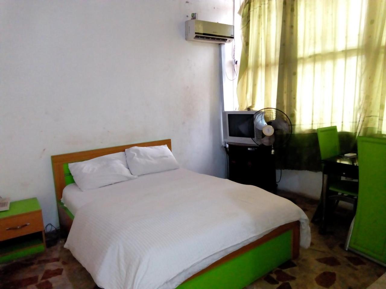 Royal Green Guest House Abeokuta Eksteriør bilde