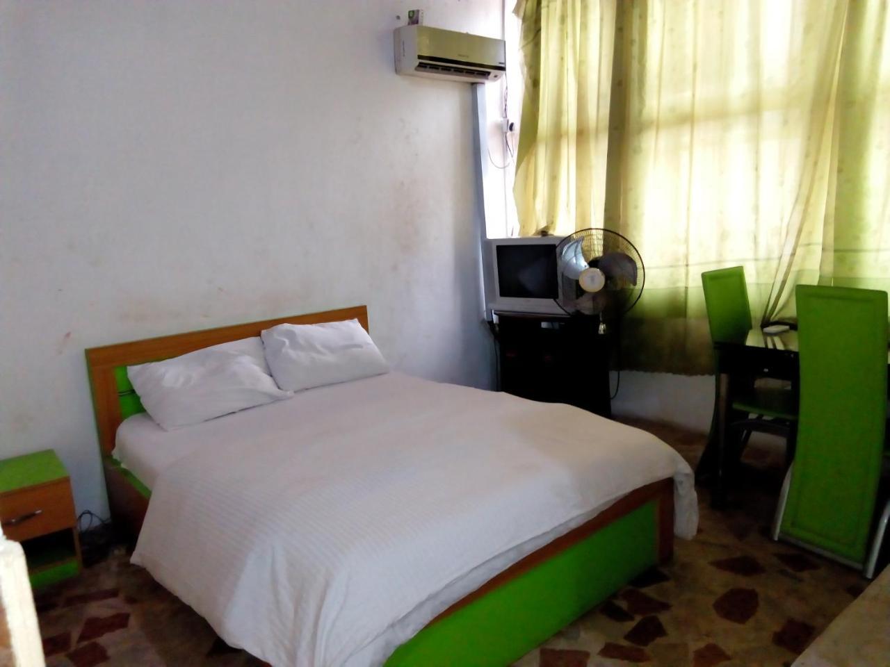 Royal Green Guest House Abeokuta Eksteriør bilde