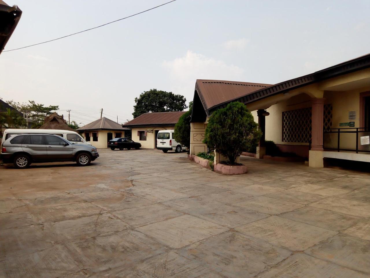 Royal Green Guest House Abeokuta Eksteriør bilde